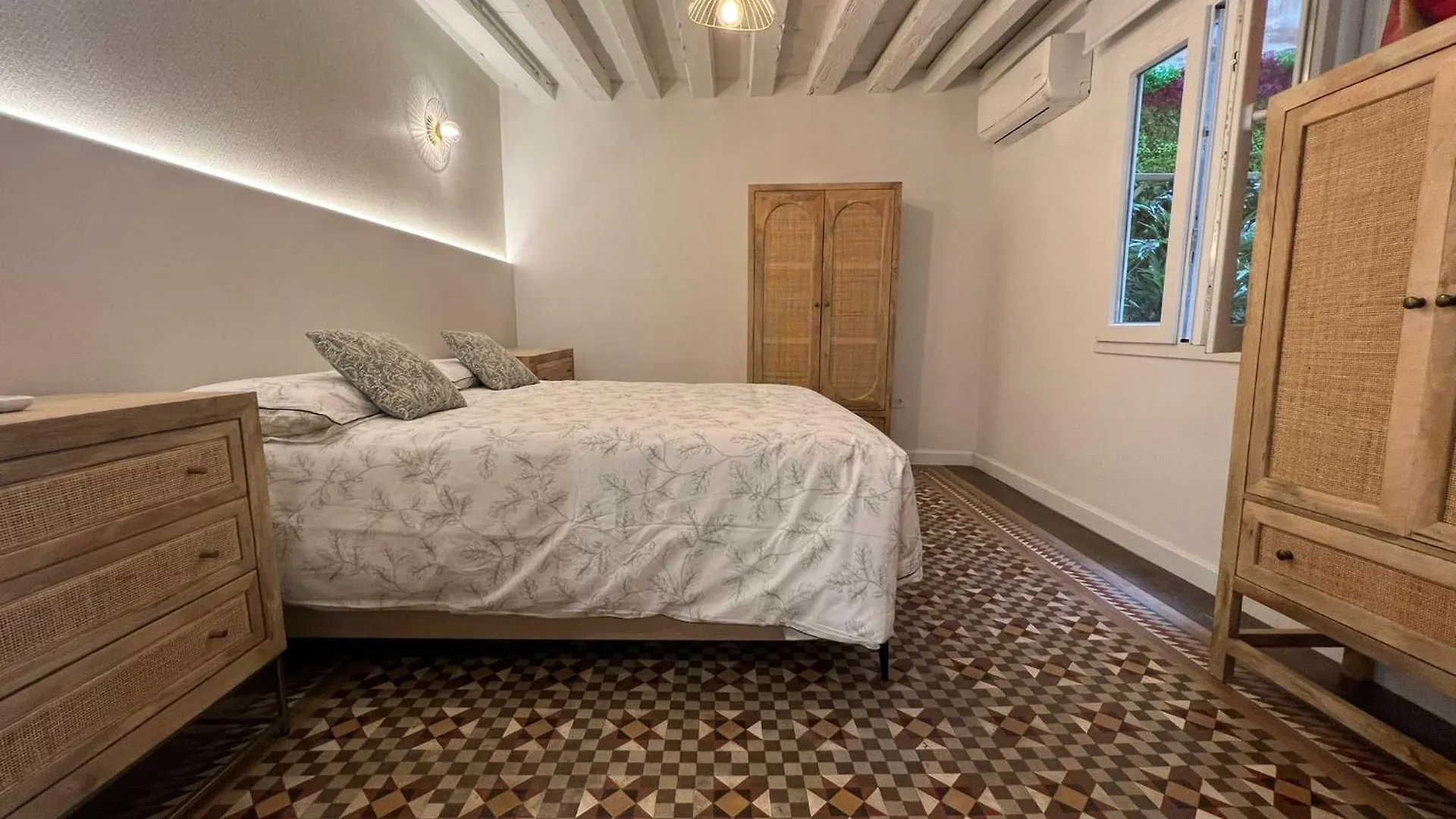 Daire Reycatedral Lujo 3Rooms - En El Centro Historico Málaga İspanya